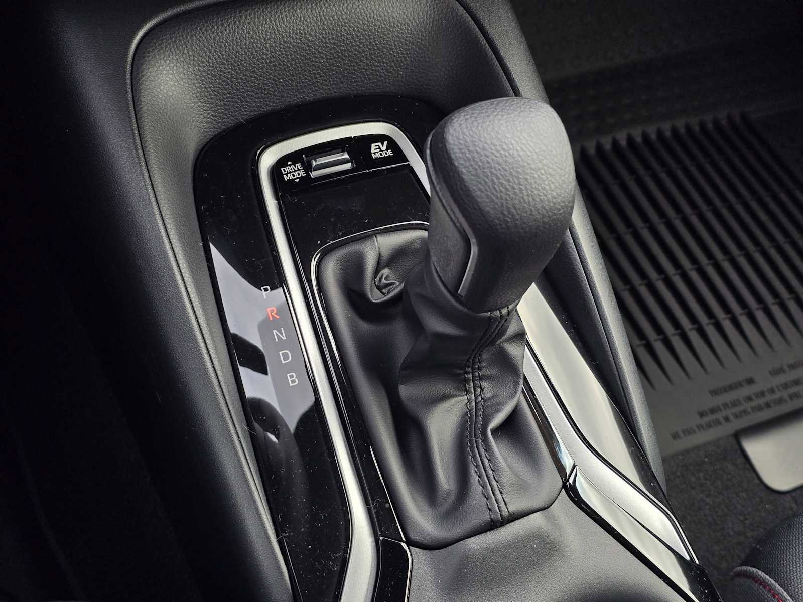 New 2026 Toyota Corolla SE image 25