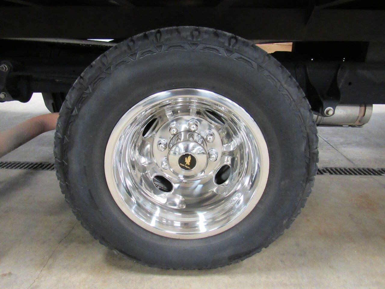 Used 2024 Ford E-350 and Econoline 350 Super Duty w/ Power Windows & Locks Group image 12