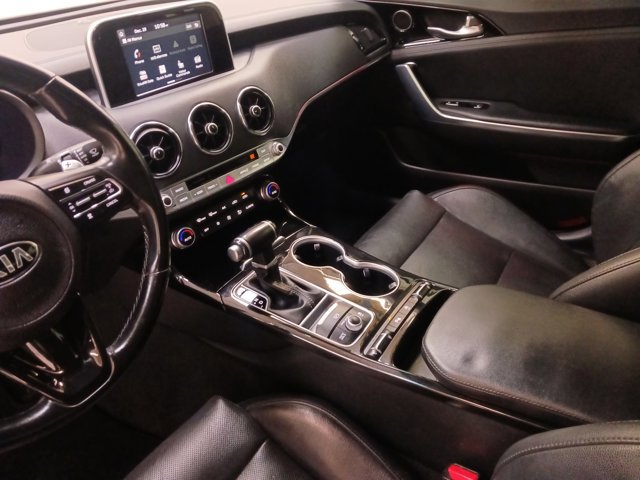 Used 2018 Kia Stinger RWD image 24