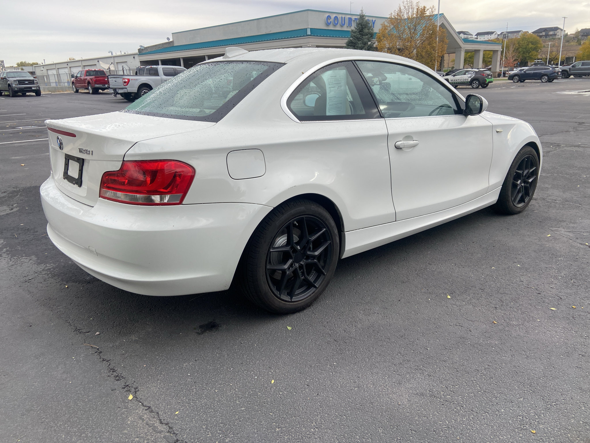 Used 2013 BMW 128i Coupe RWD image 4