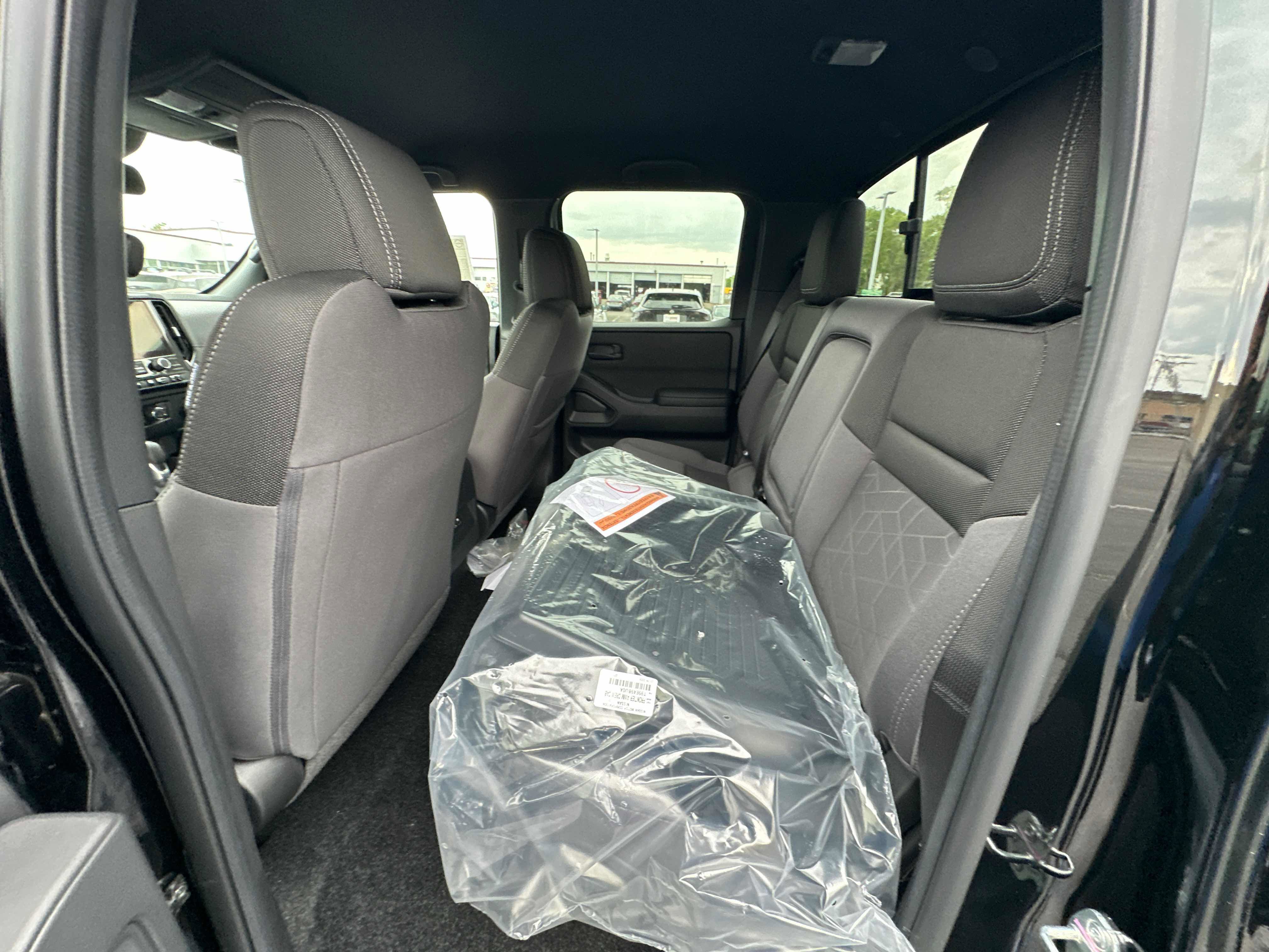 New 2026 Nissan Frontier SV w/ All-Weather Content Package AWD/4WD image 24