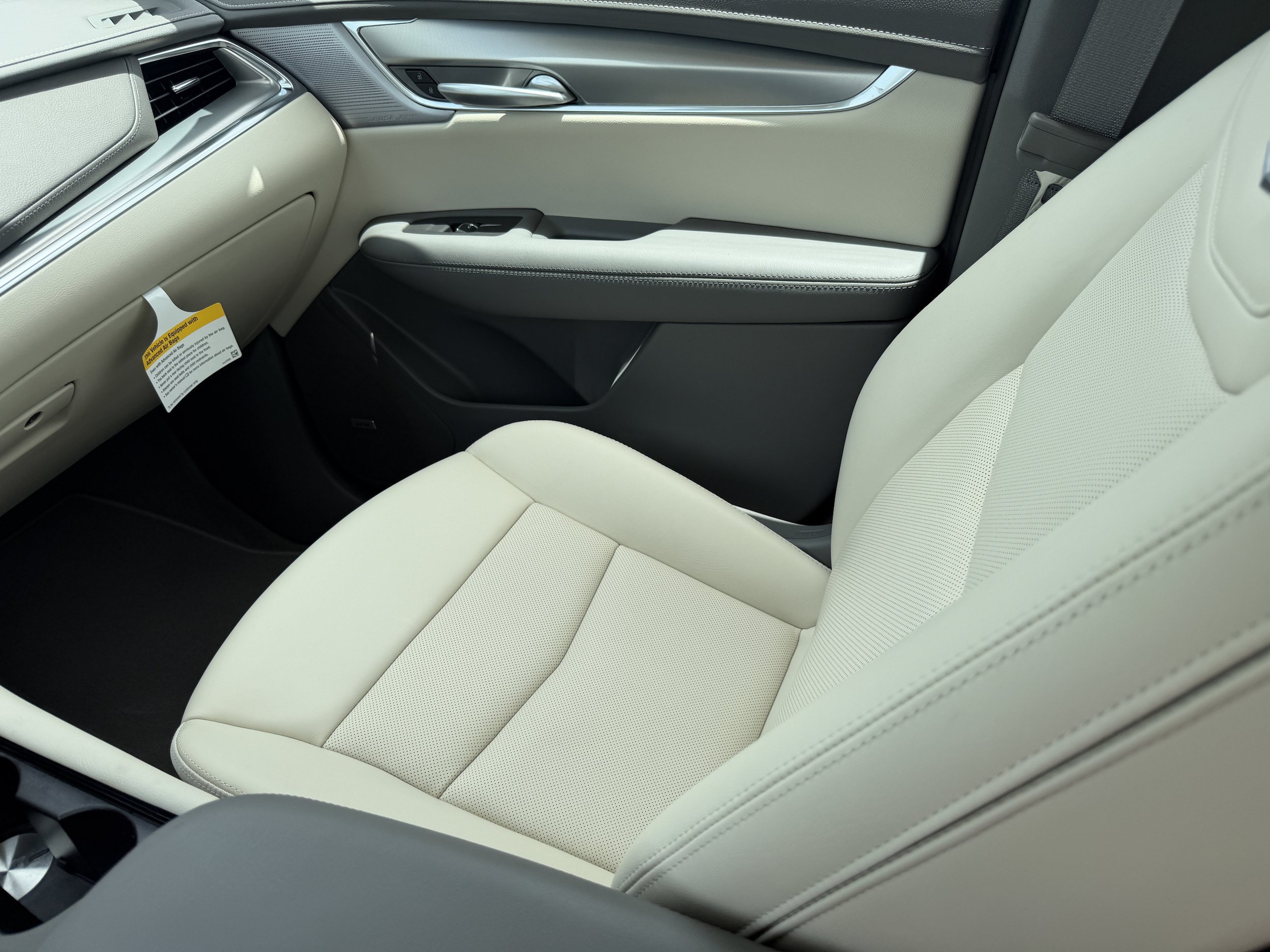 New 2026 Cadillac XT5 Premium Luxury w/ Driver Assist Package FWD image 16