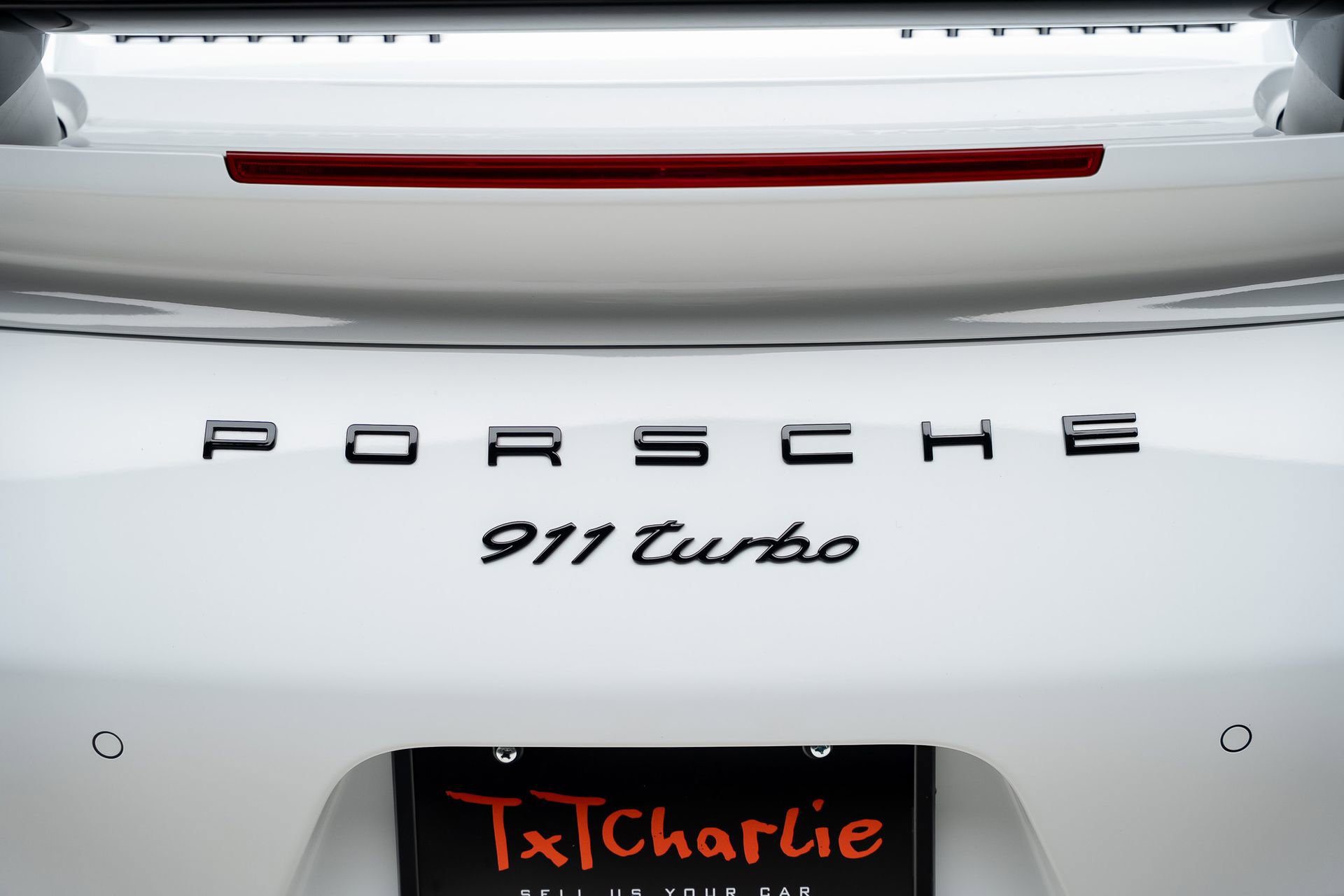 Used 2019 Porsche 911 Turbo image 32