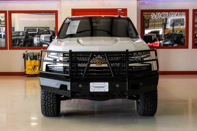 Used 2019 Chevrolet Silverado 1500 LTZ w/ LTZ Texas Edition AWD/4WD image 9
