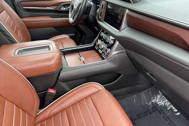 Used 2024 GMC Yukon Denali Ultimate AWD/4WD image 20
