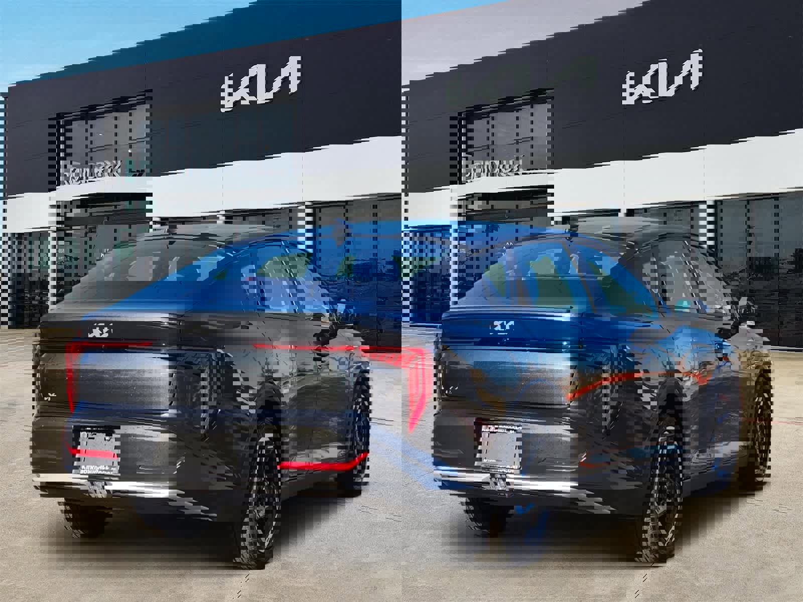 Certified 2025 Kia K4 EX image 5