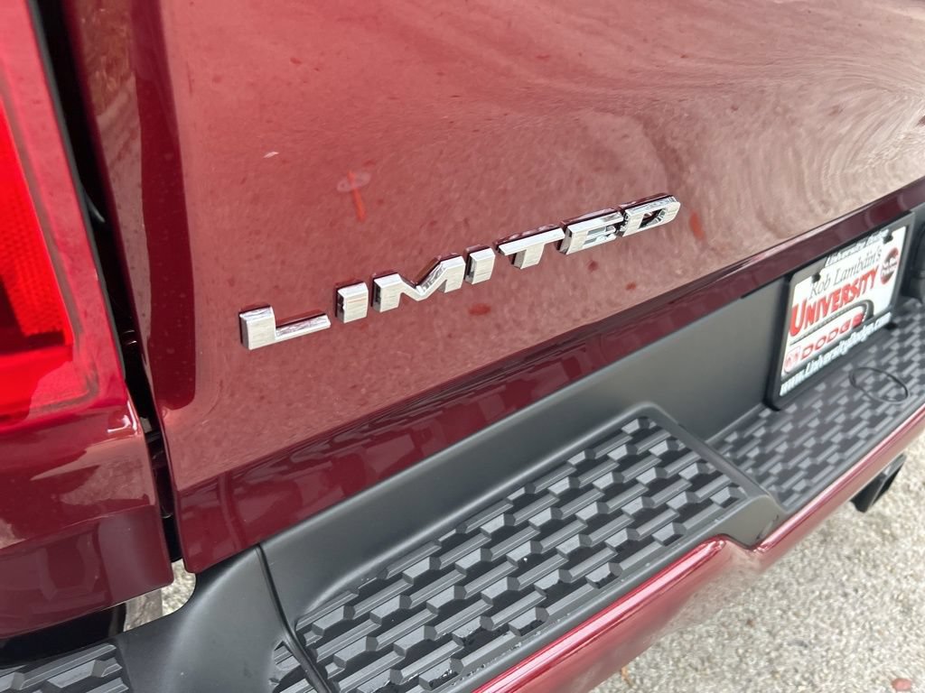 New 2025 RAM 1500 Limited w/ Body Color Bumper Group AWD/4WD image 22