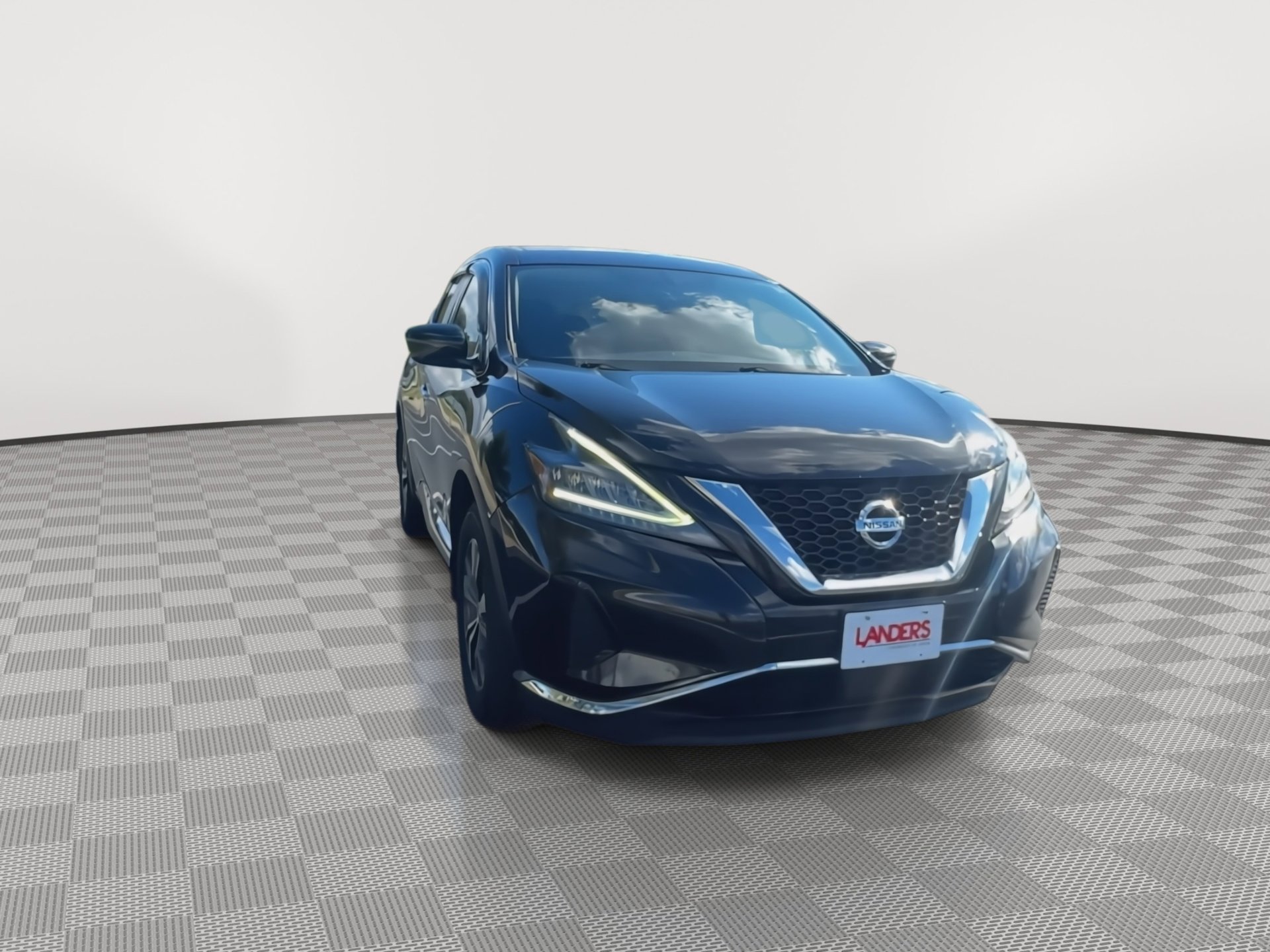 Used 2019 Nissan Murano S image 3