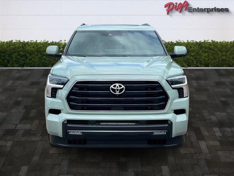 Used 2025 Toyota Sequoia SR5 image 5