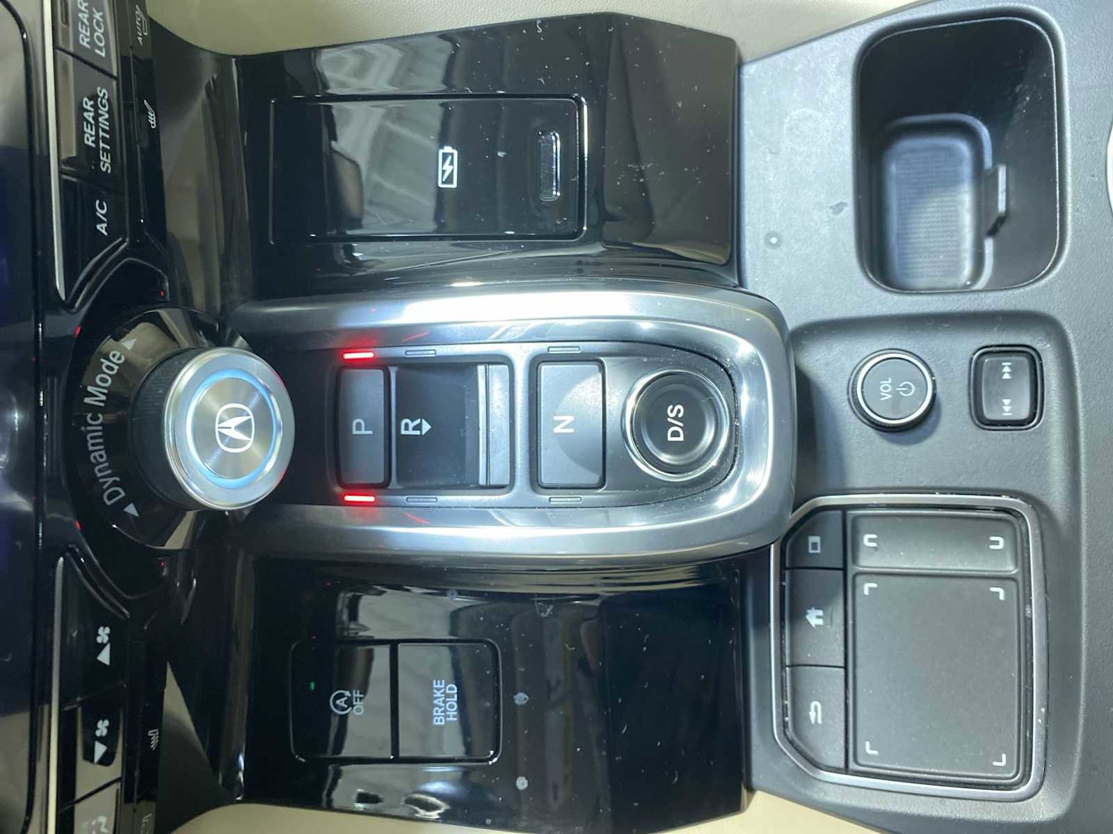 Certified 2023 Acura MDX SH-AWD w/ Technology Package image 17