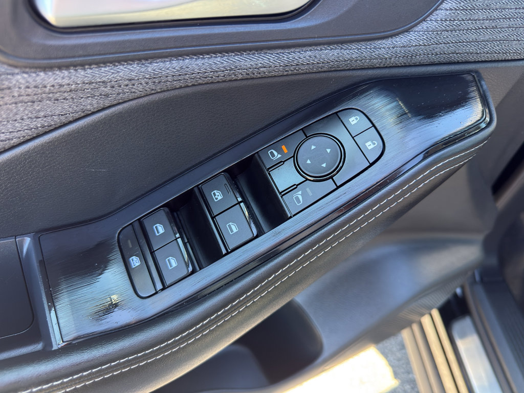 Certified 2023 Nissan Rogue SV AWD/4WD image 12
