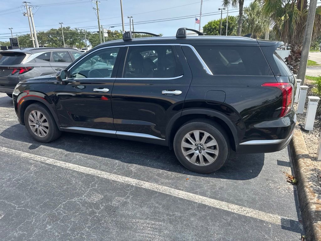 Used 2023 Hyundai Palisade SEL FWD image 14