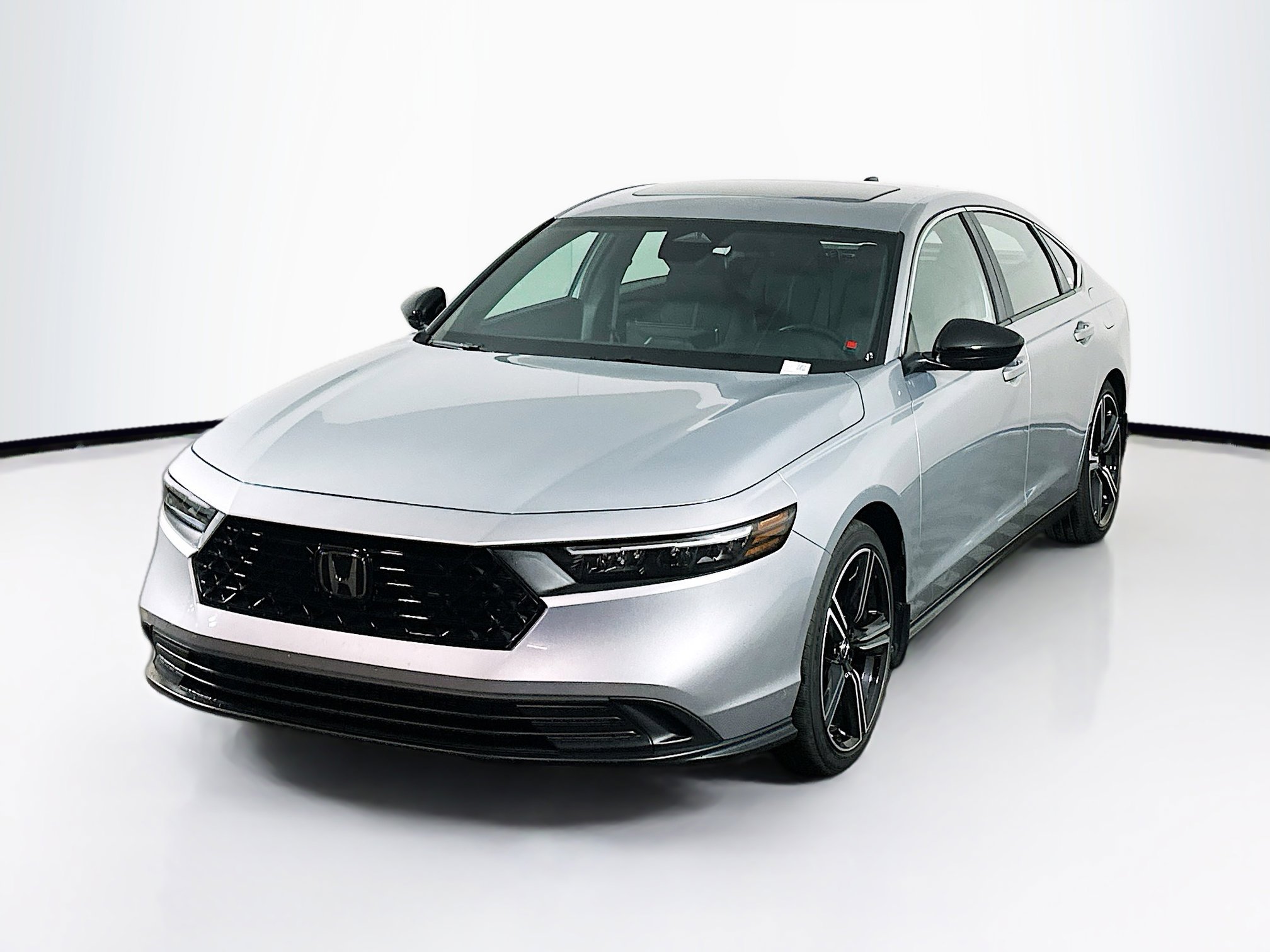 Used 2025 Honda Accord Sport image 3