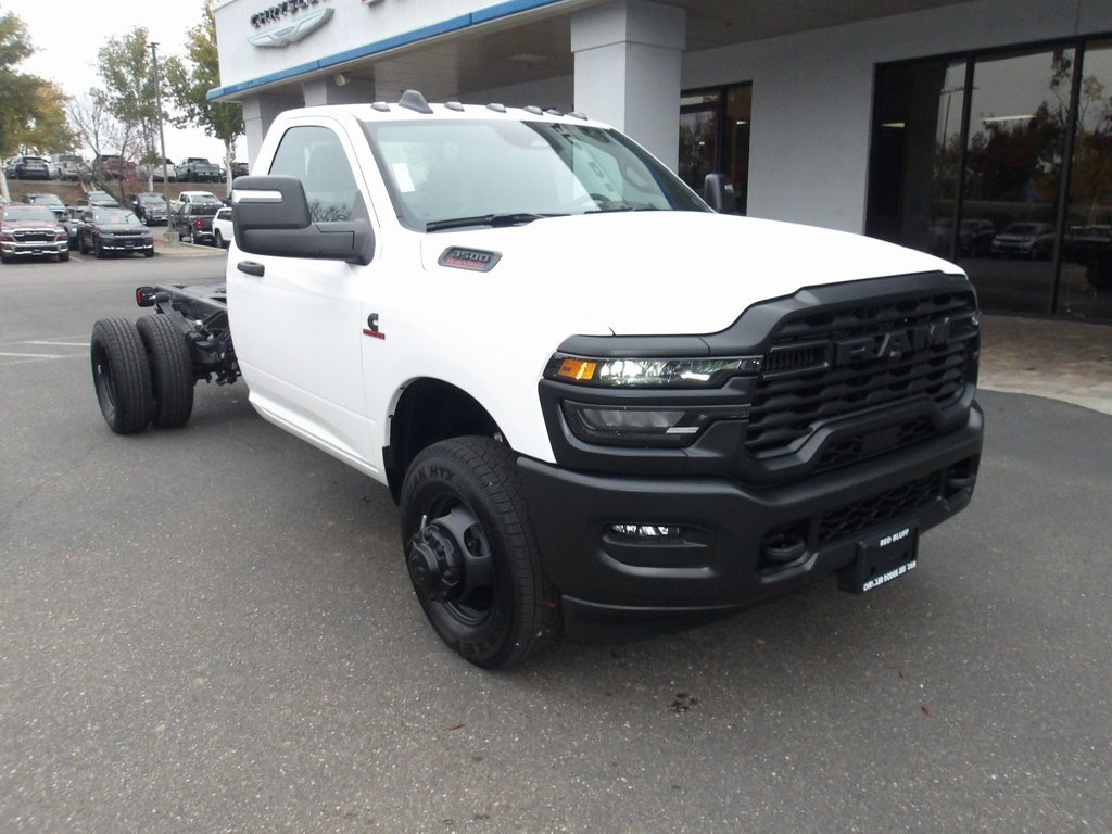 New 2026 RAM 3500 Tradesman image 2