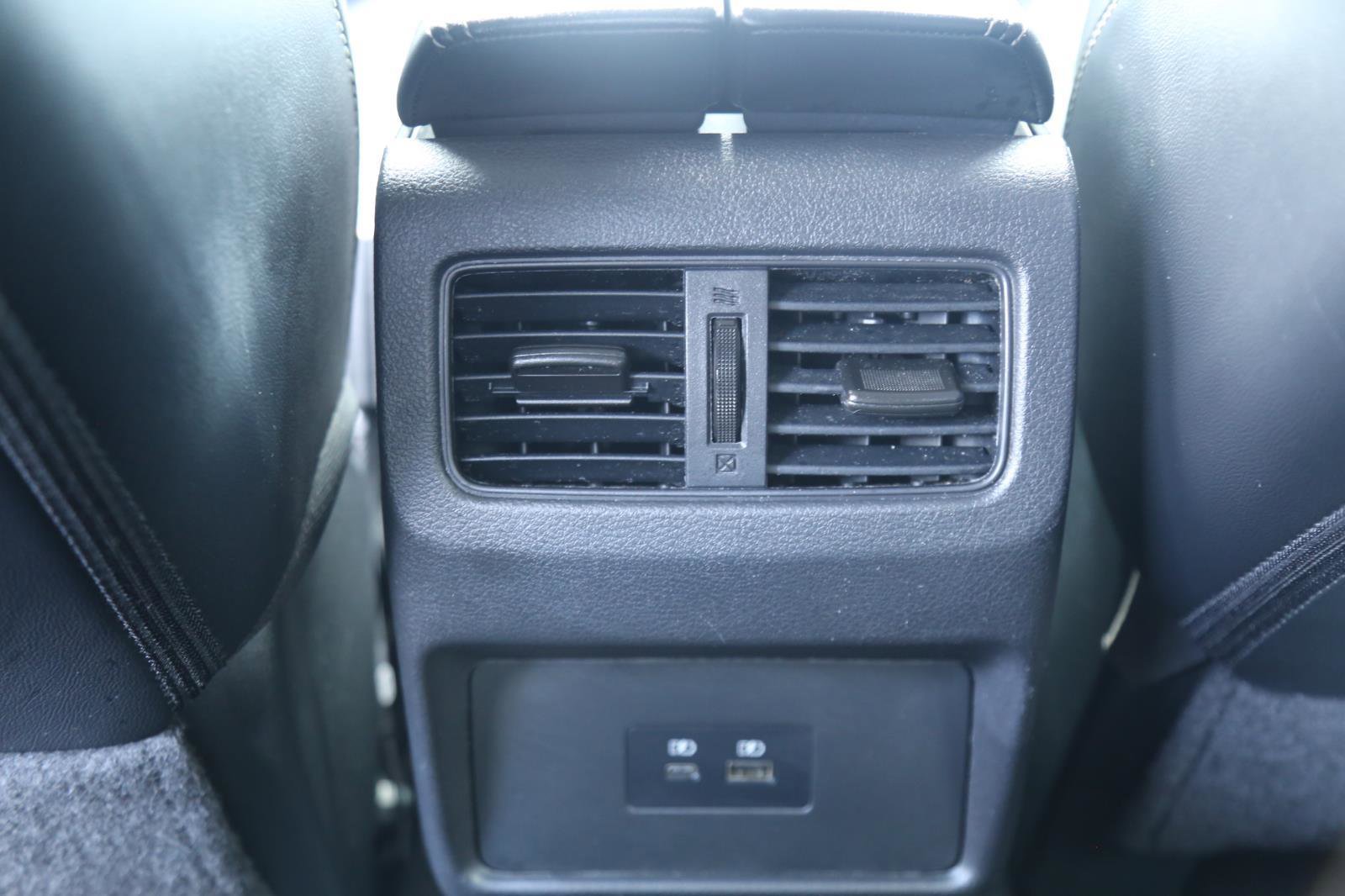 Used 2023 Nissan Rogue SL image 24