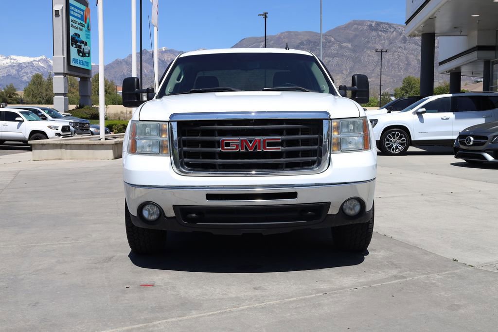 Used 2009 GMC Sierra 2500 SLT AWD/4WD image 9