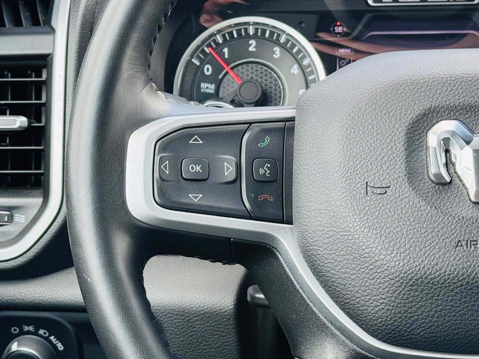 Used 2023 RAM 1500 Big Horn AWD/4WD image 17