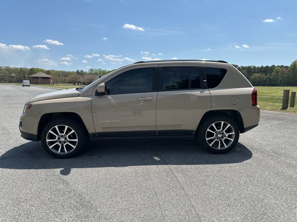 Used 2016 Jeep Compass High Altitude image 8