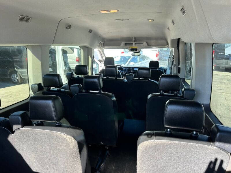 Used 2020 Ford Transit 350 XL image 11
