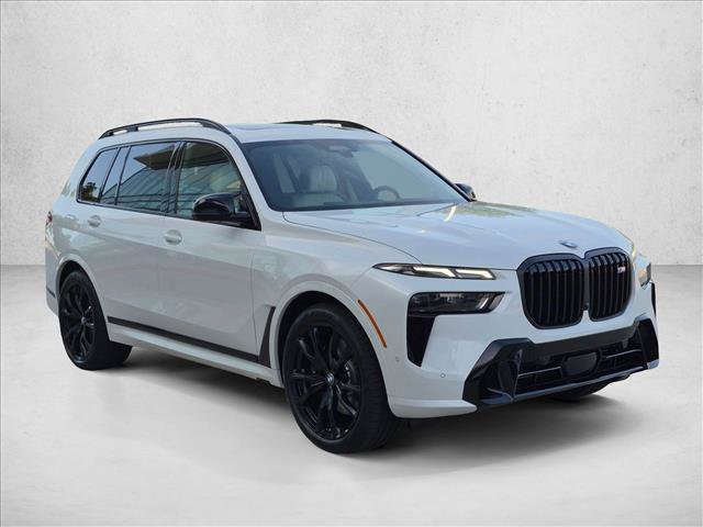 Used 2027 BMW X7 M60i AWD/4WD image 6