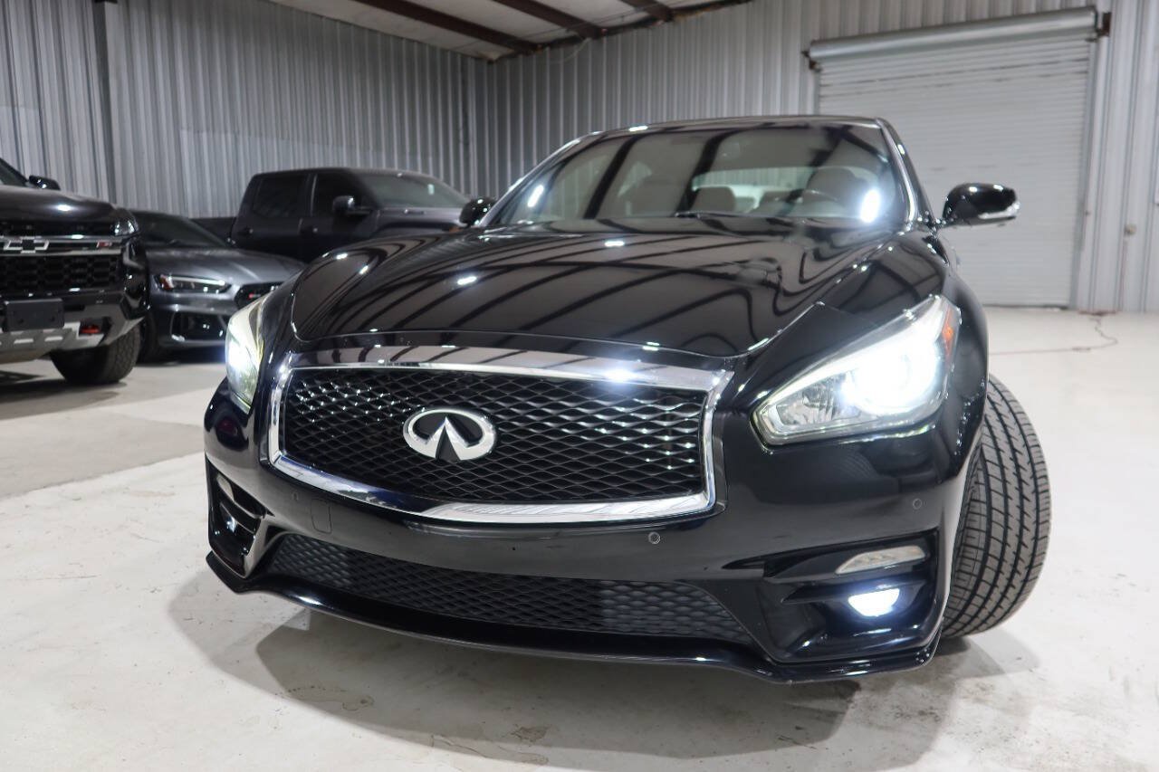 Used 2015 INFINITI Q70 3.7 w/ Sport Package RWD image 43