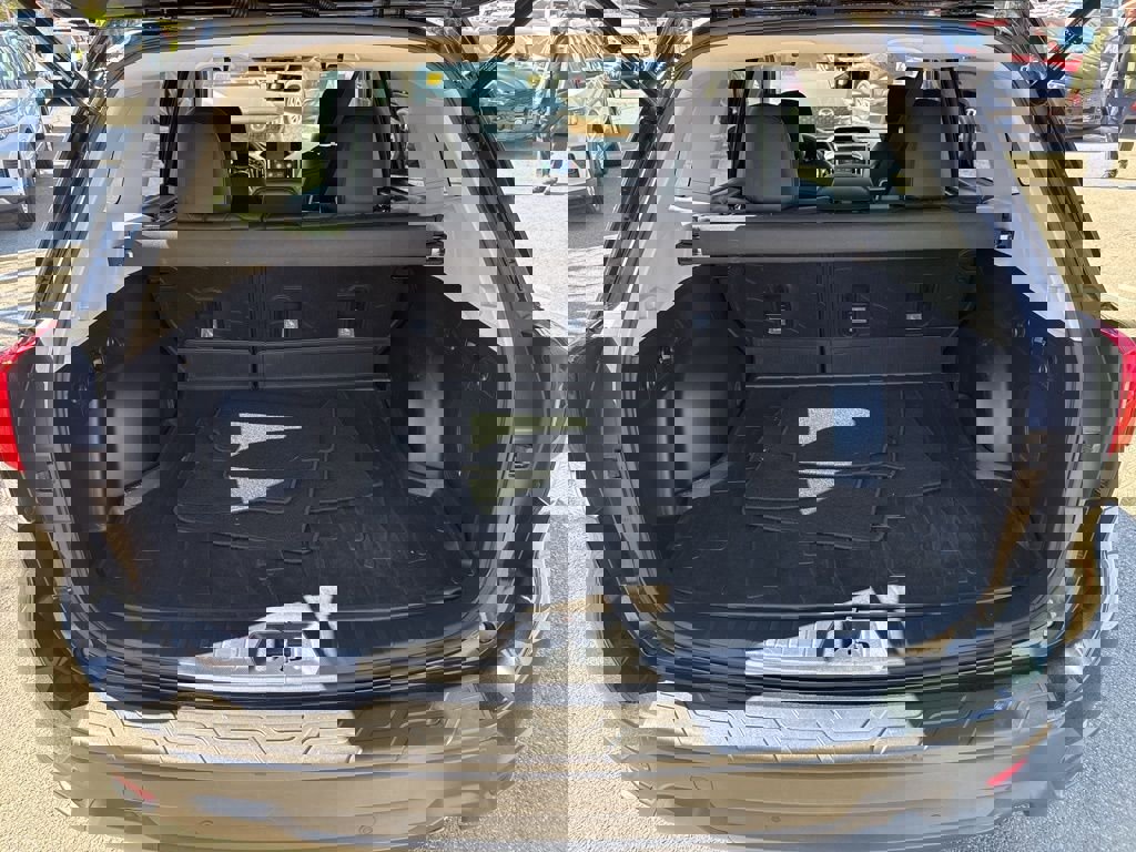 Used 2023 Subaru Forester Limited image 26