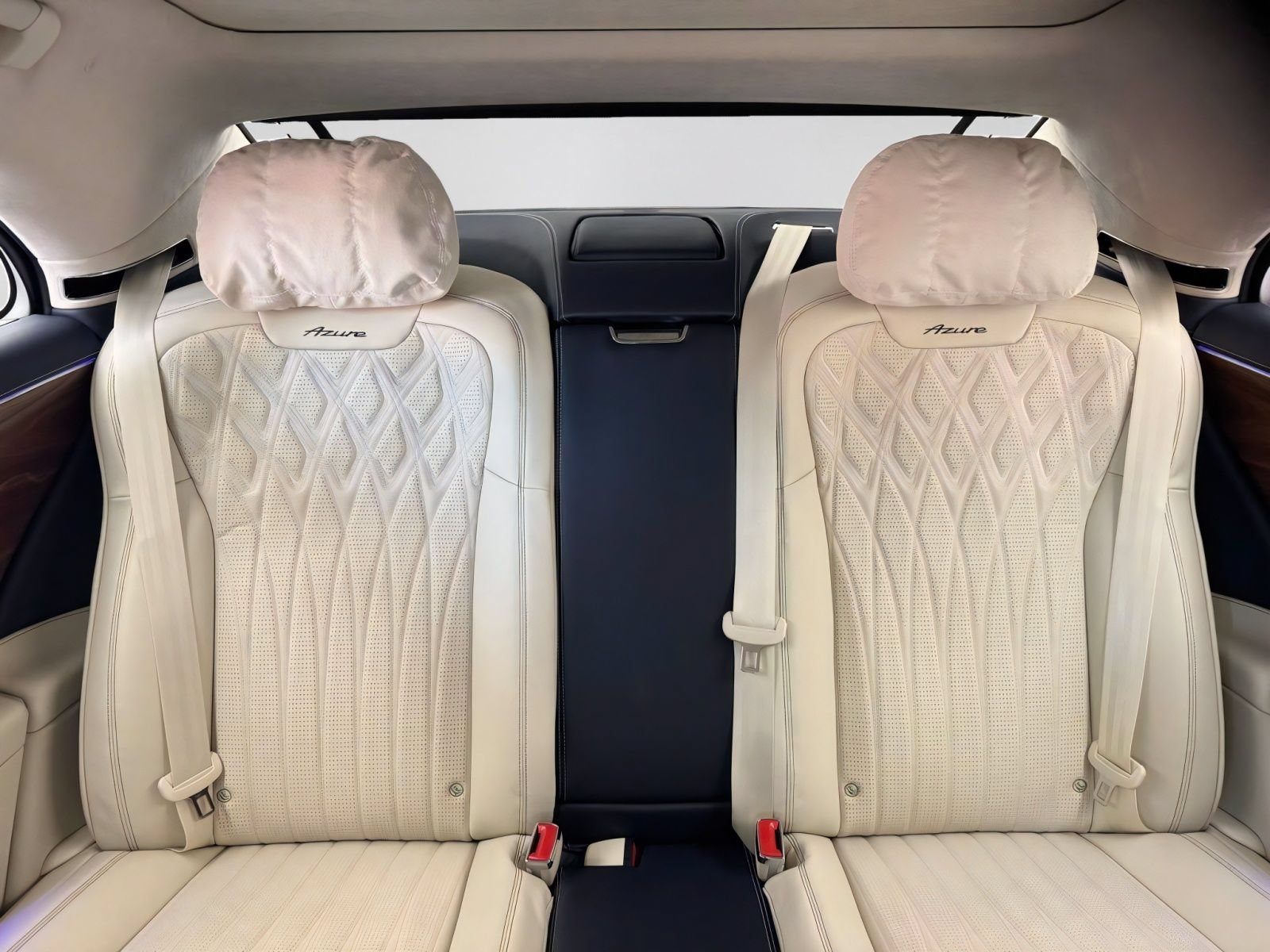 New 2026 Bentley Flying Spur Plug-In Hybrid AWD/4WD image 16