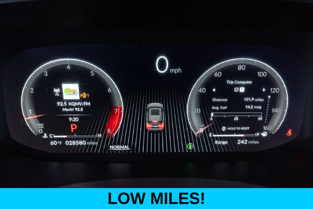 Used 2025 Acura MDX A-Spec AWD/4WD image 3