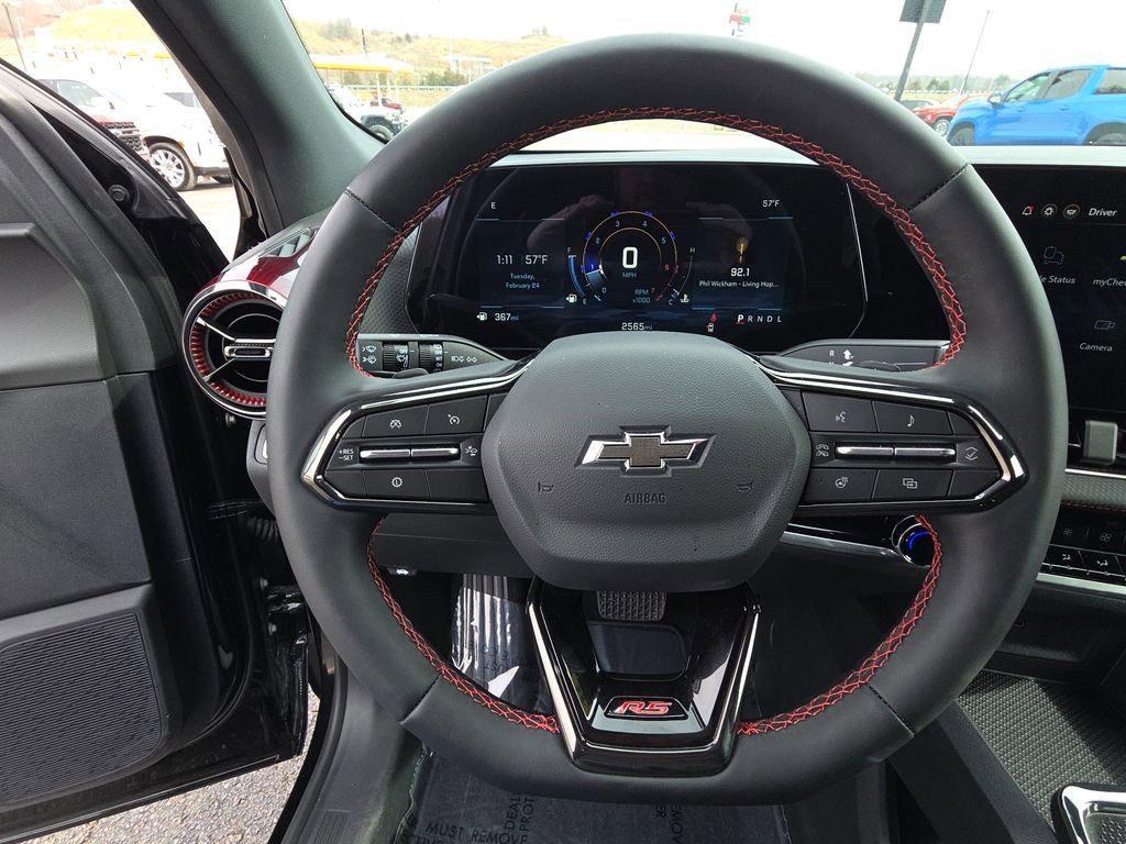 New 2026 Chevrolet Equinox RS w/ Convenience Package III FWD image 17