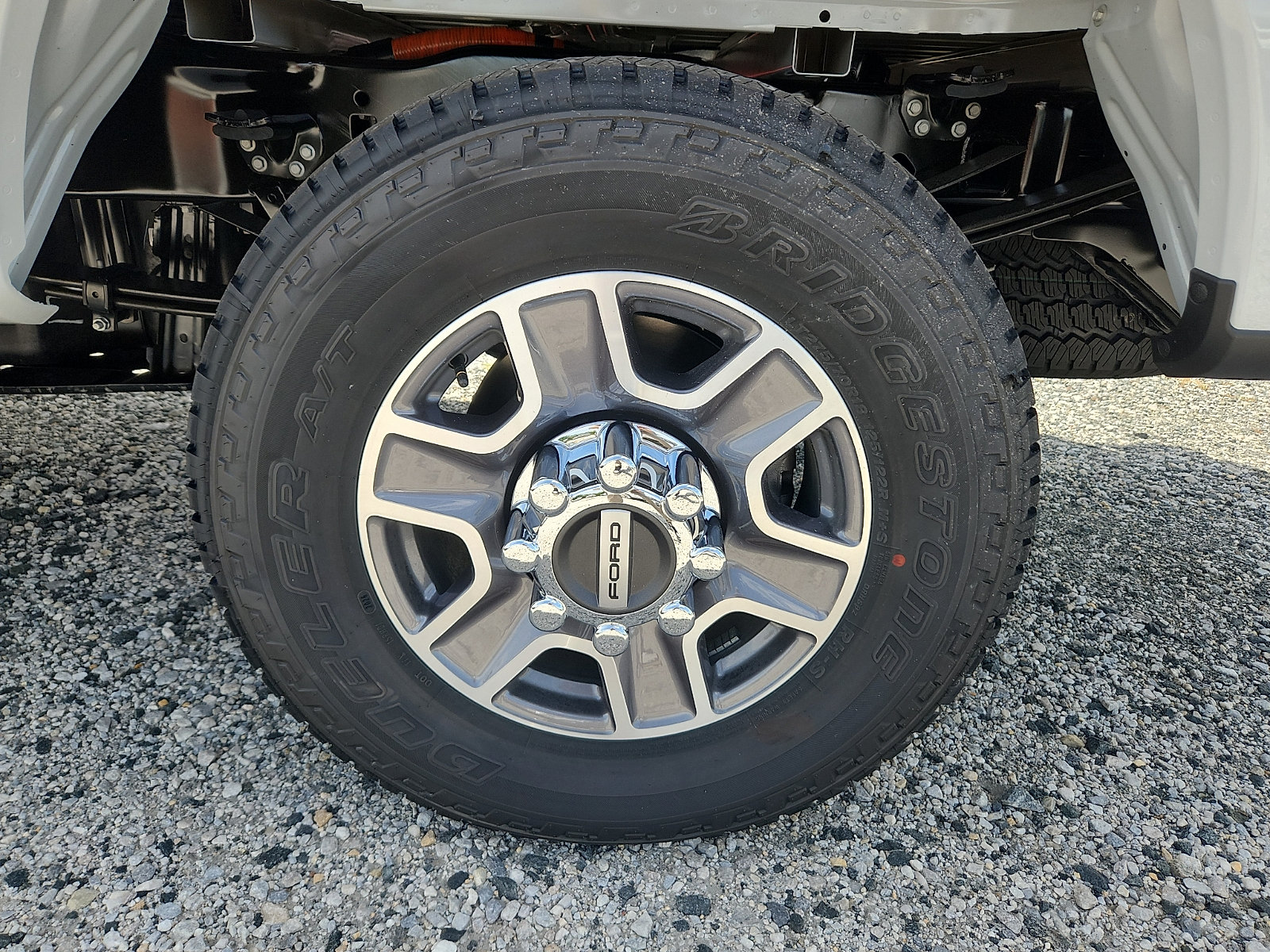 New 2026 Ford F250 Lariat w/ FX4 Off-Road Package AWD/4WD image 5
