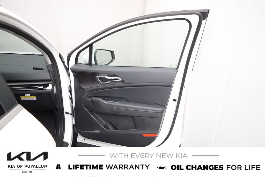 New 2026 Kia Sportage EX image 15