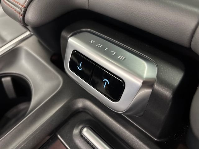 Used 2025 Ford Expedition Max Active image 31