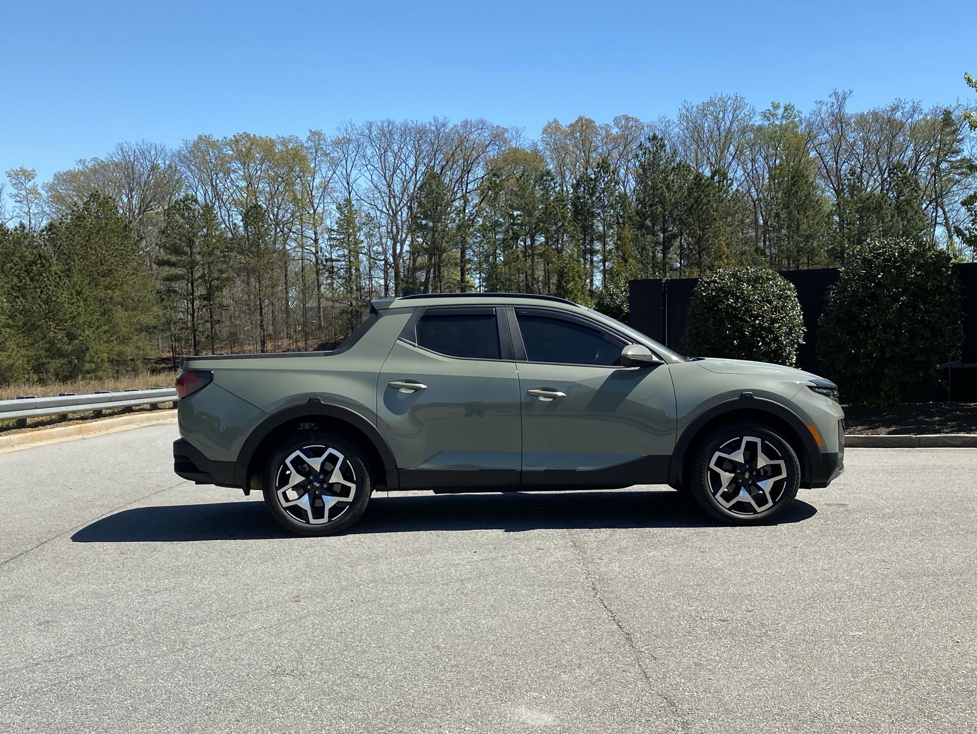 Used 2022 Hyundai Santa Cruz Limited image 5