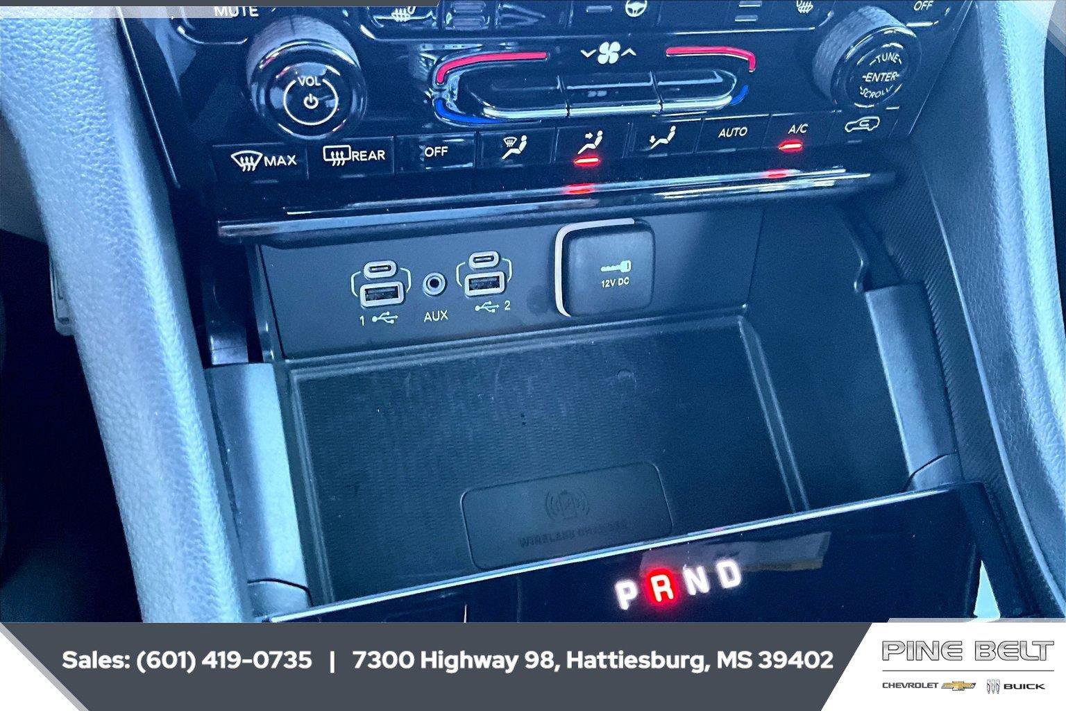 Used 2025 Jeep Grand Cherokee L Altitude RWD image 24