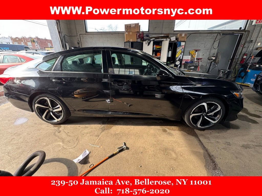 Used 2022 Honda Accord Sport image 4