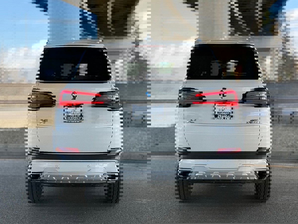 Used 2022 BMW X5 xDrive40i image 4