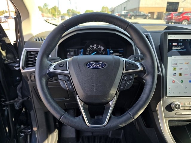 Used 2023 Ford Edge SEL w/ Convenience Package image 25