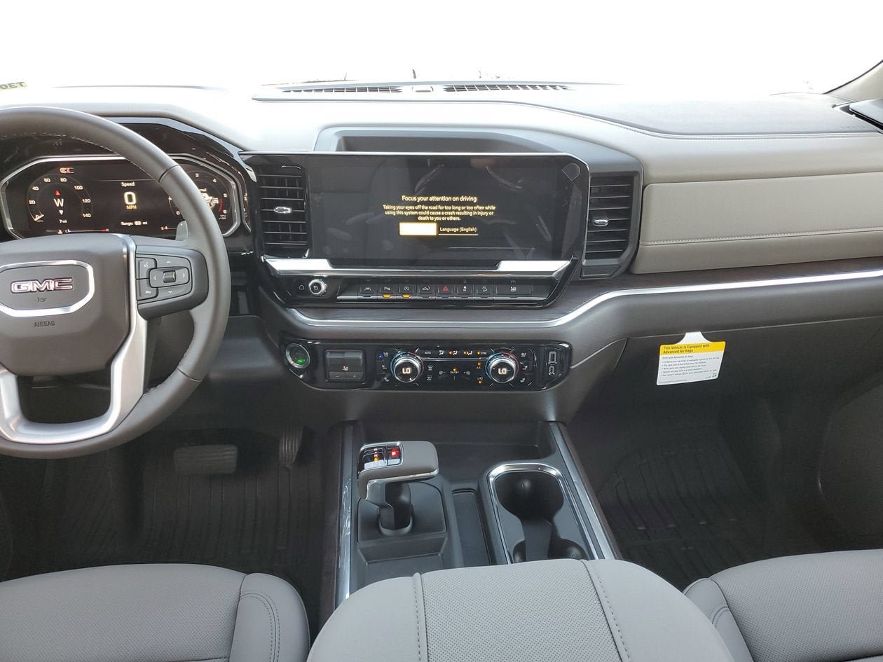 New 2026 GMC Sierra 1500 SLT w/ SLT Premium Plus Package AWD/4WD image 16