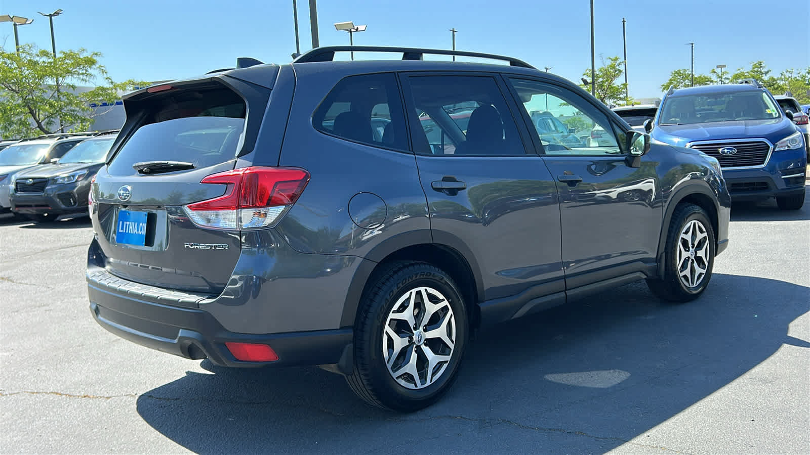 Used 2021 Subaru Forester Premium AWD/4WD image 5
