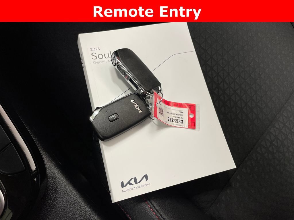 Used 2025 Kia Soul GT-Line FWD image 7