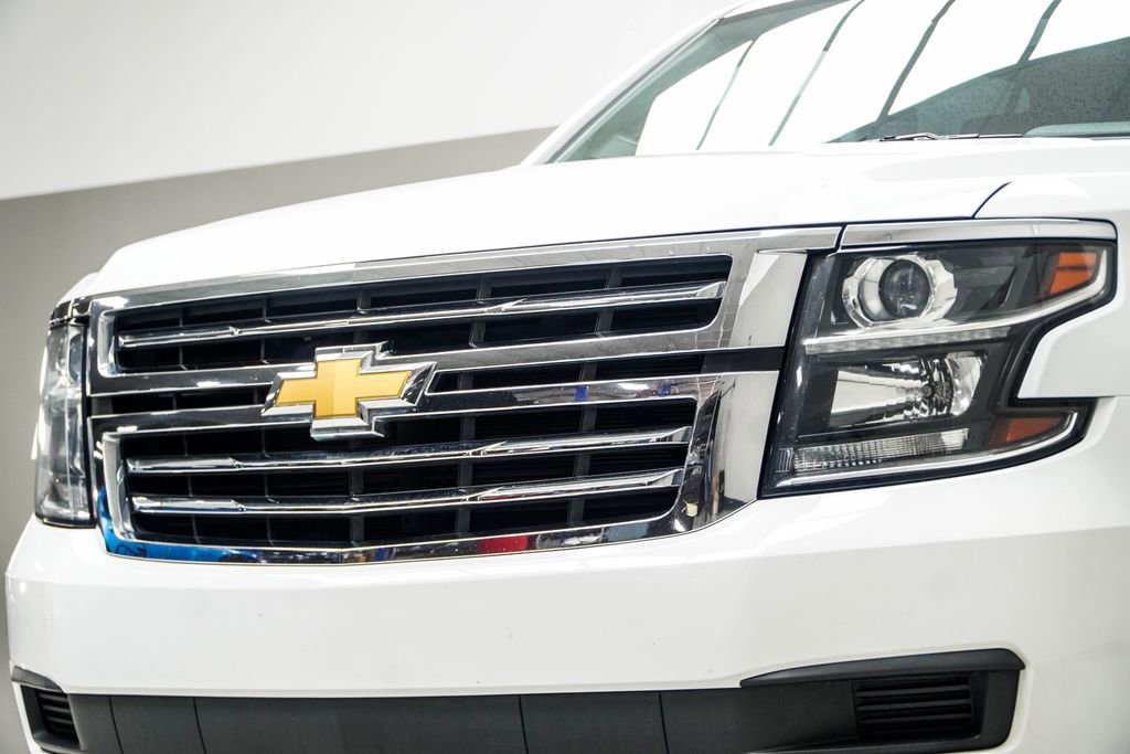 Used 2018 Chevrolet Tahoe LS RWD image 2