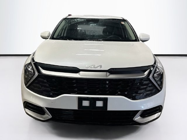 Certified 2023 Kia Sportage LX AWD/4WD image 2