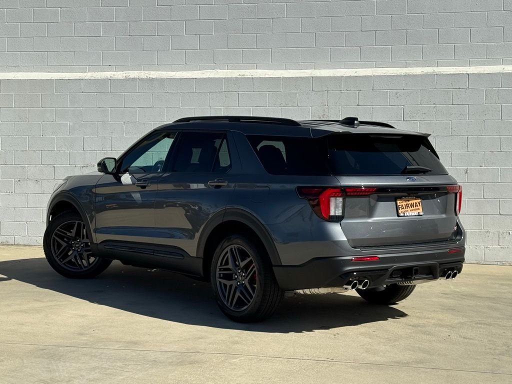 New 2026 Ford Explorer ST w/ Sun And Sound Package AWD/4WD image 3