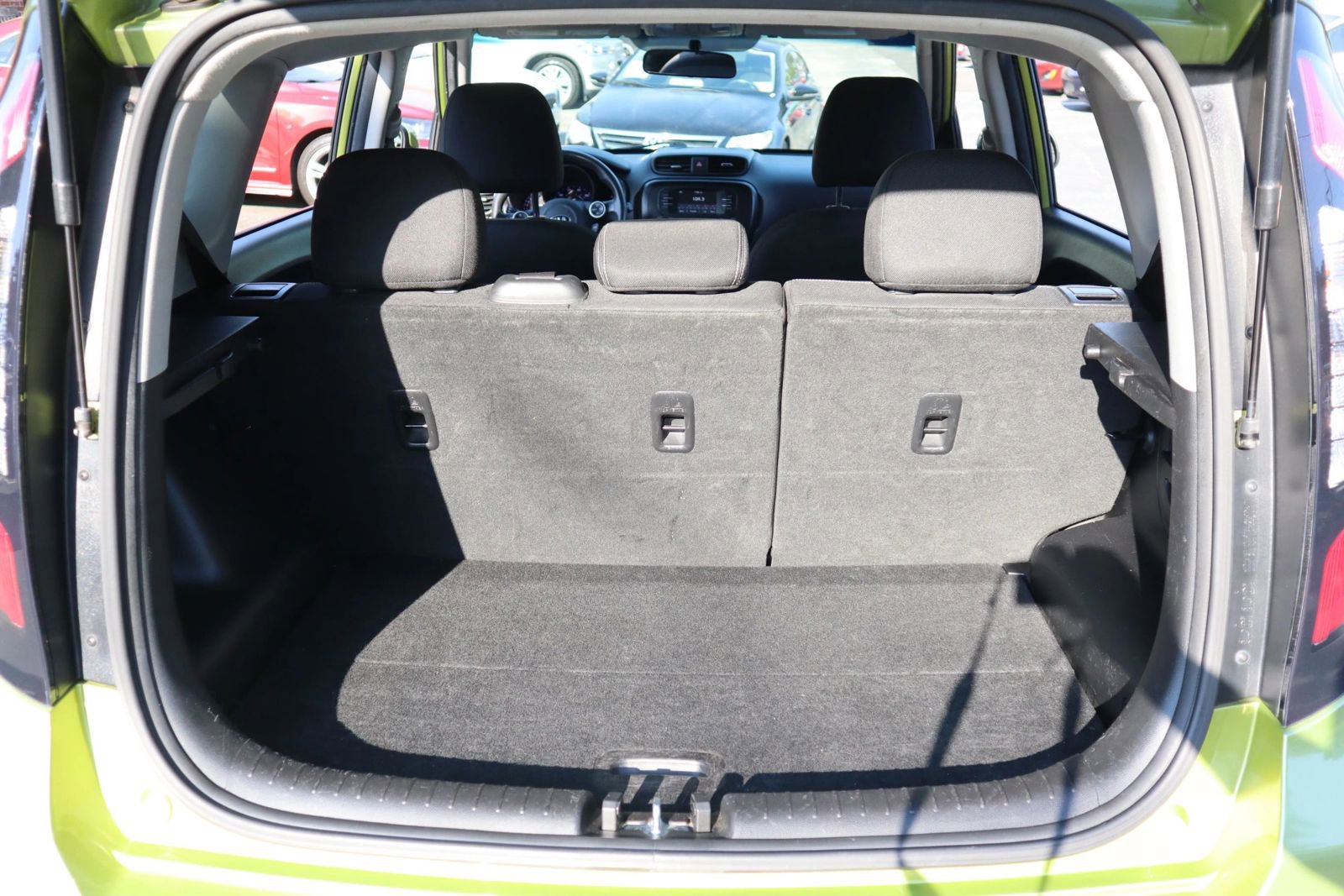Used 2017 Kia Soul + FWD image 14