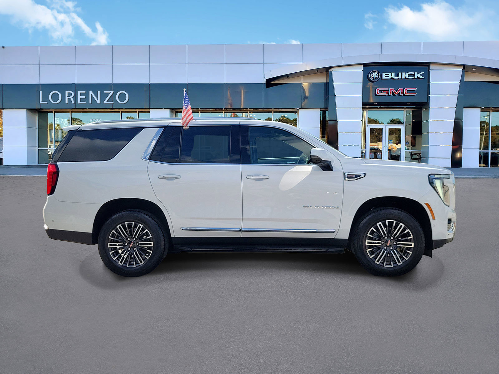 Used 2025 GMC Yukon Elevation w/ LPO, Floor Liner Package AWD/4WD image 4
