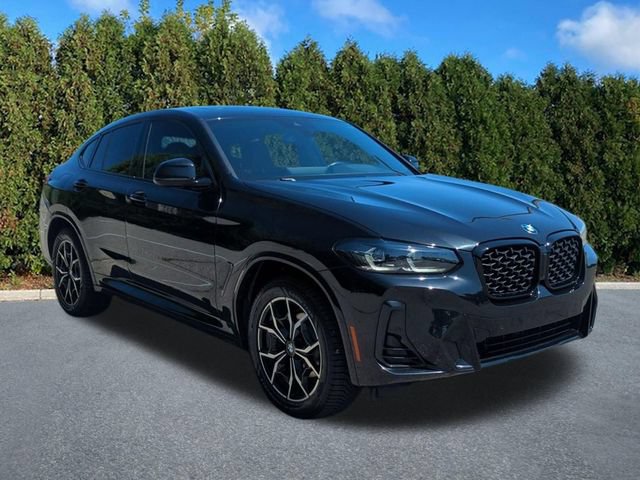 Used 2023 BMW X4 xDrive30i w/ M Sport Package AWD/4WD video 3