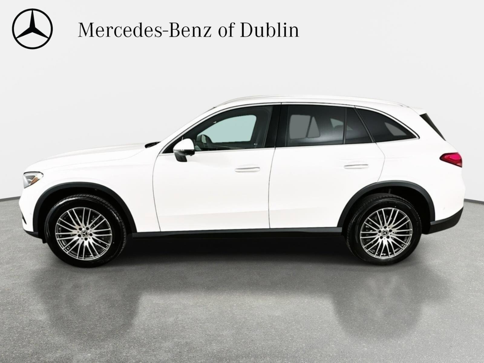 Used 2026 Mercedes-Benz GLC 300 4MATIC image 4