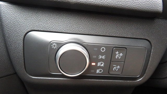 Certified 2022 Ford Escape SE w/ Cold Weather Package image 21