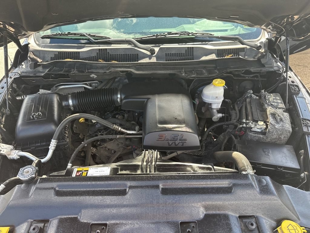 Used 2020 RAM 1500 Warlock w/ Electronics Group AWD/4WD image 28