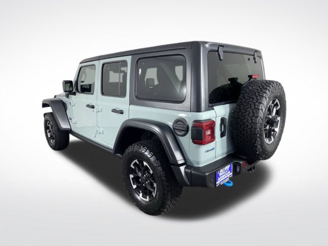 Used 2024 Jeep Wrangler Unlimited Rubicon 4xe w/ Technology Group AWD/4WD image 12